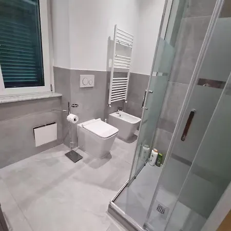 בית הארחה Queen Barbara